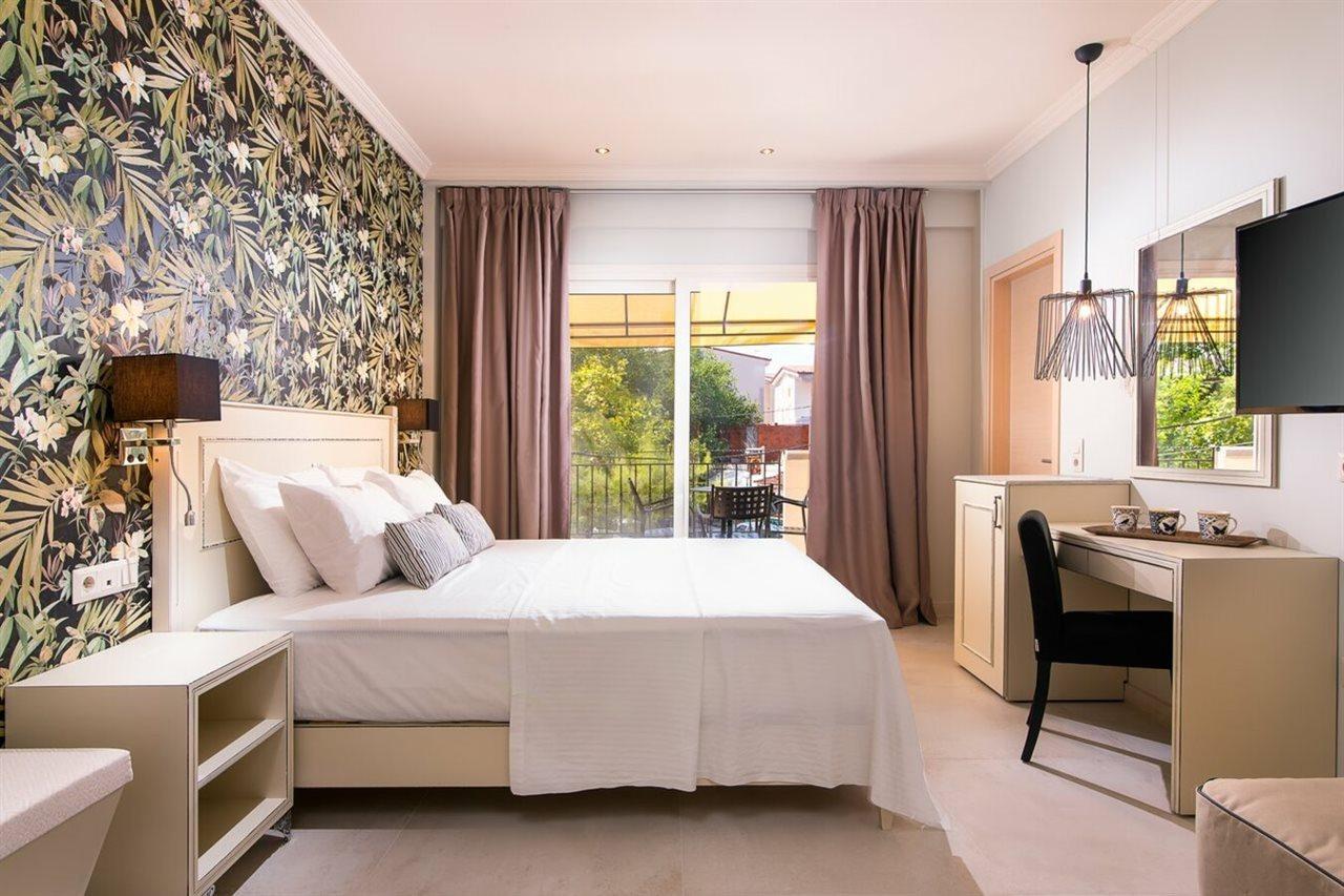 Neikos Mediterraneo Luxury Suites Chaniotis Dış mekan fotoğraf