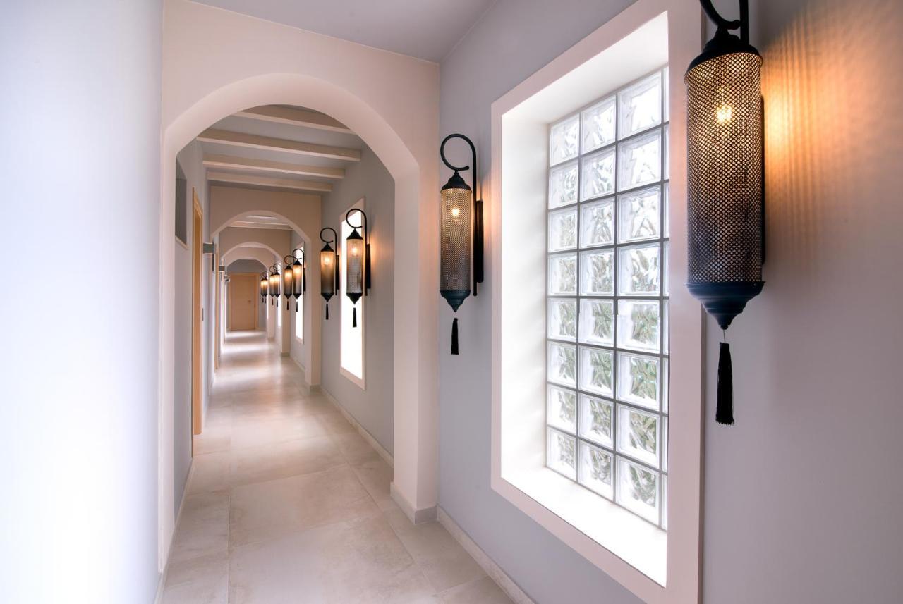 Neikos Mediterraneo Luxury Suites Chaniotis Dış mekan fotoğraf
