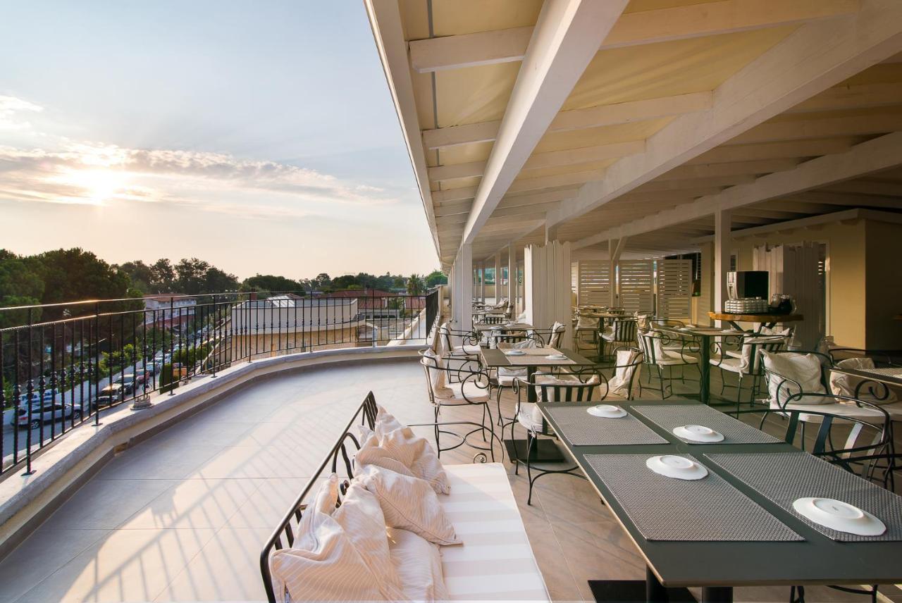 Neikos Mediterraneo Luxury Suites Chaniotis Dış mekan fotoğraf